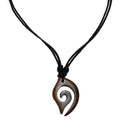 Holzkette Spirale Hook – Tribal Design aus dunklem Holz