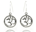 Om-Symbol Ohrringe Silber
