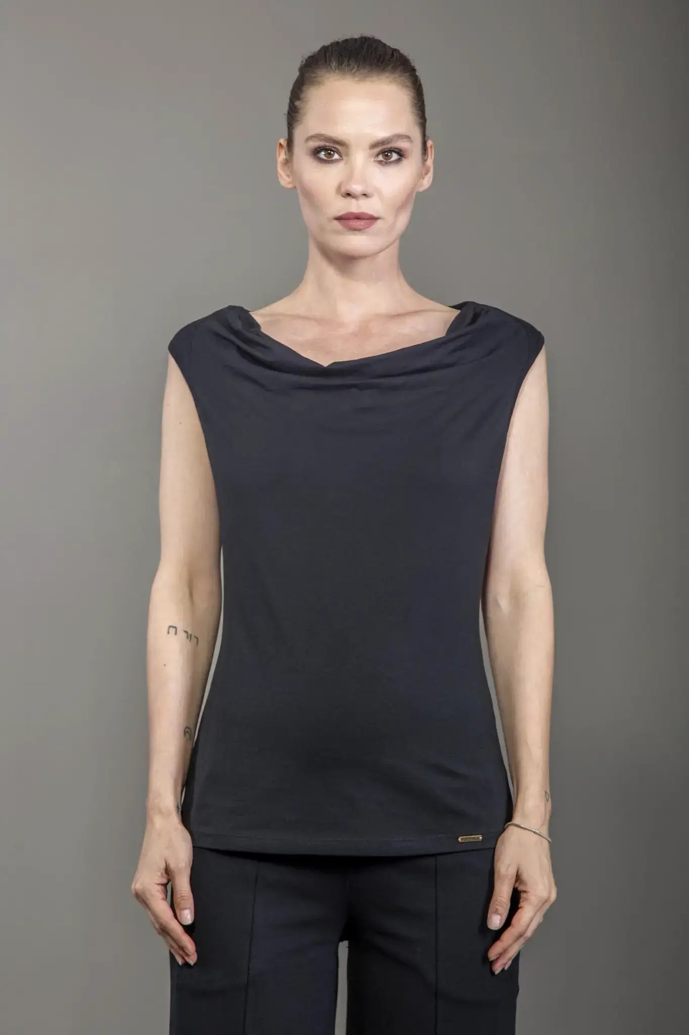 Chapati Jerseytop mit Wasserfallkragen – Bio & elegant GOTS-zertifiziert