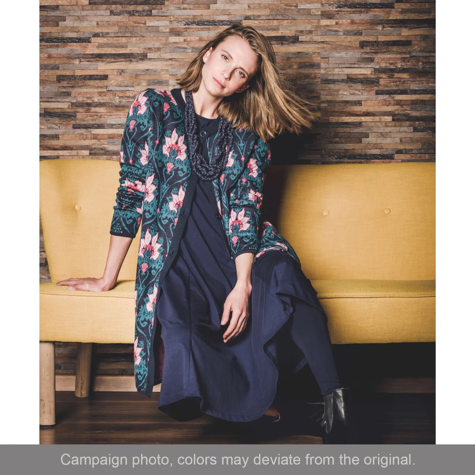 Moshiki lässiges Basic Longsleeve Kleid