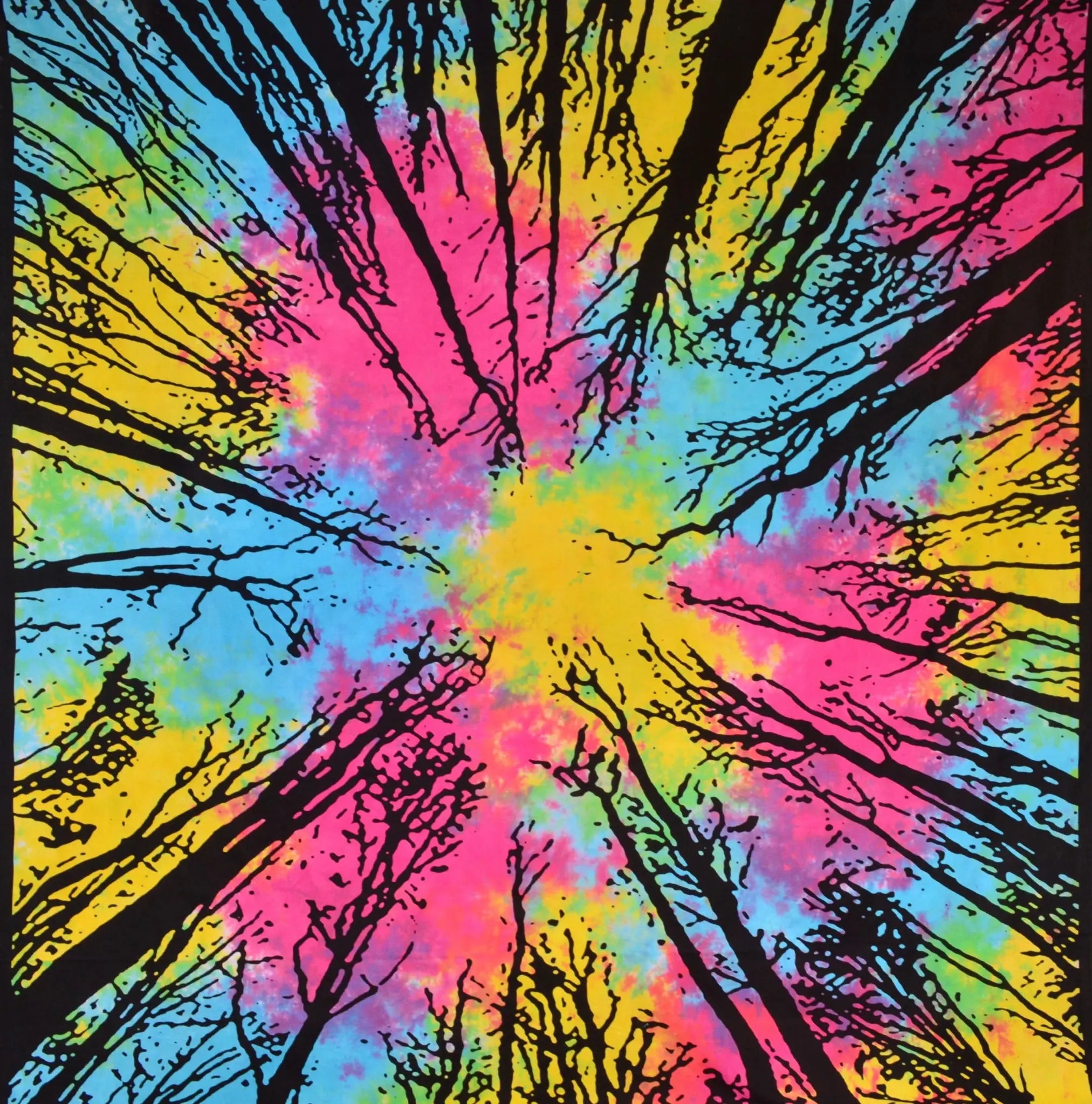 Psychedelic Wood Wandtuch Mystisches Waldmotiv Regenbogen-Hintergrund