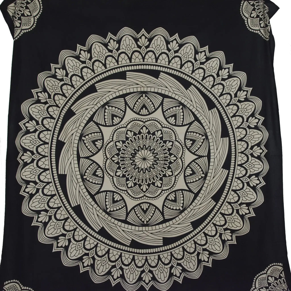 Großes Mandala Wandtuch Schwarz Off-White – Boho & Ethno Deko
