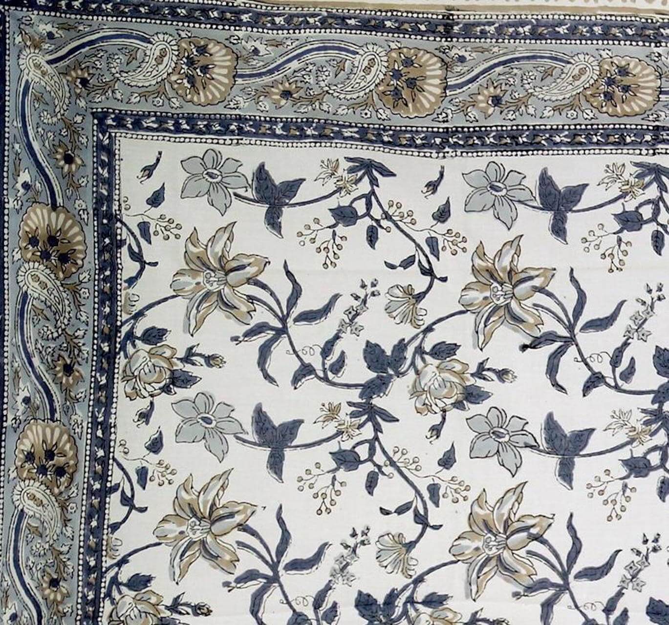 Sarong mit Blumenmuster in Blau- und Brauntönen Lunghi, Pareo