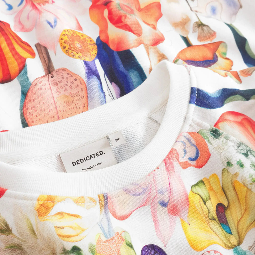 Dedicated Sweater Ystadt – Bio & Fairtrade Floraler Print