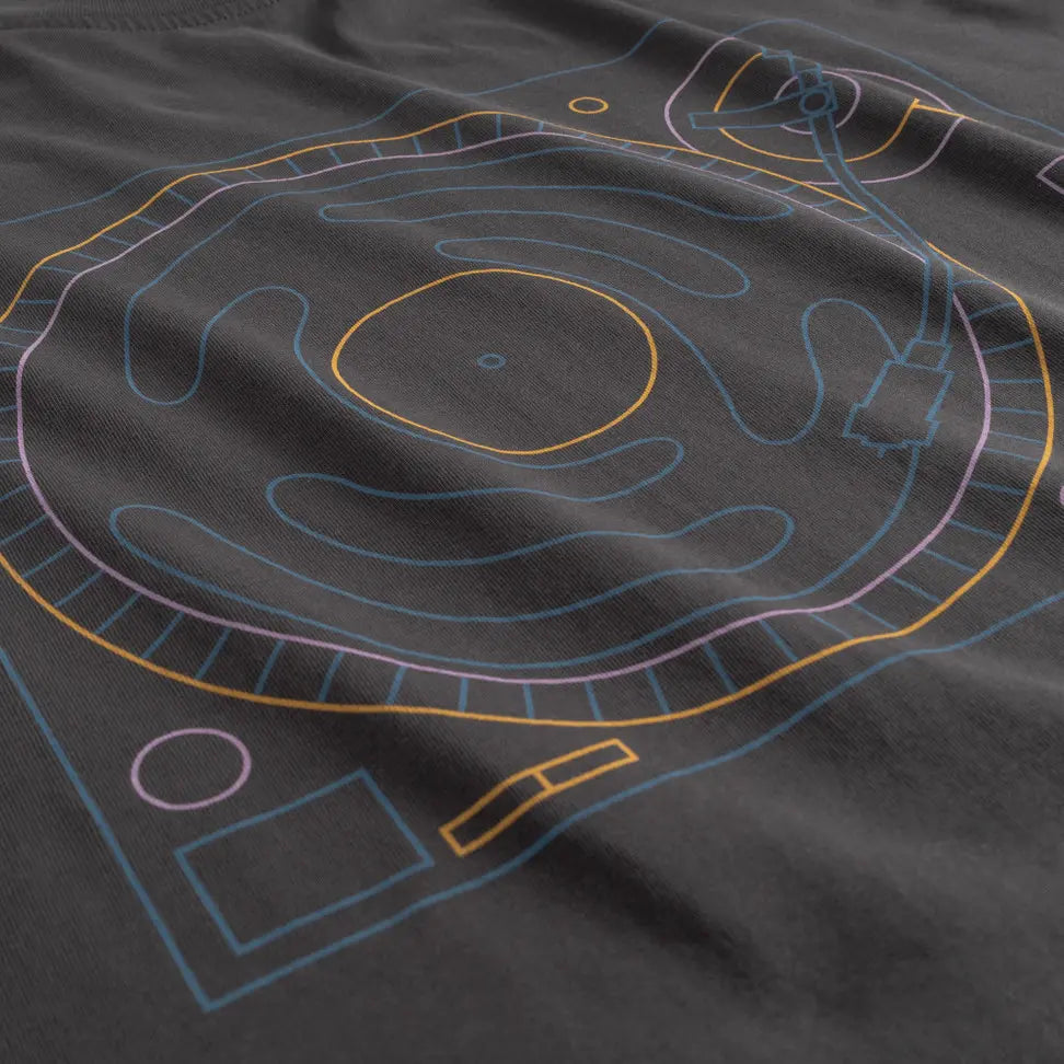 Dedicated T-Shirt Turntable-Lines