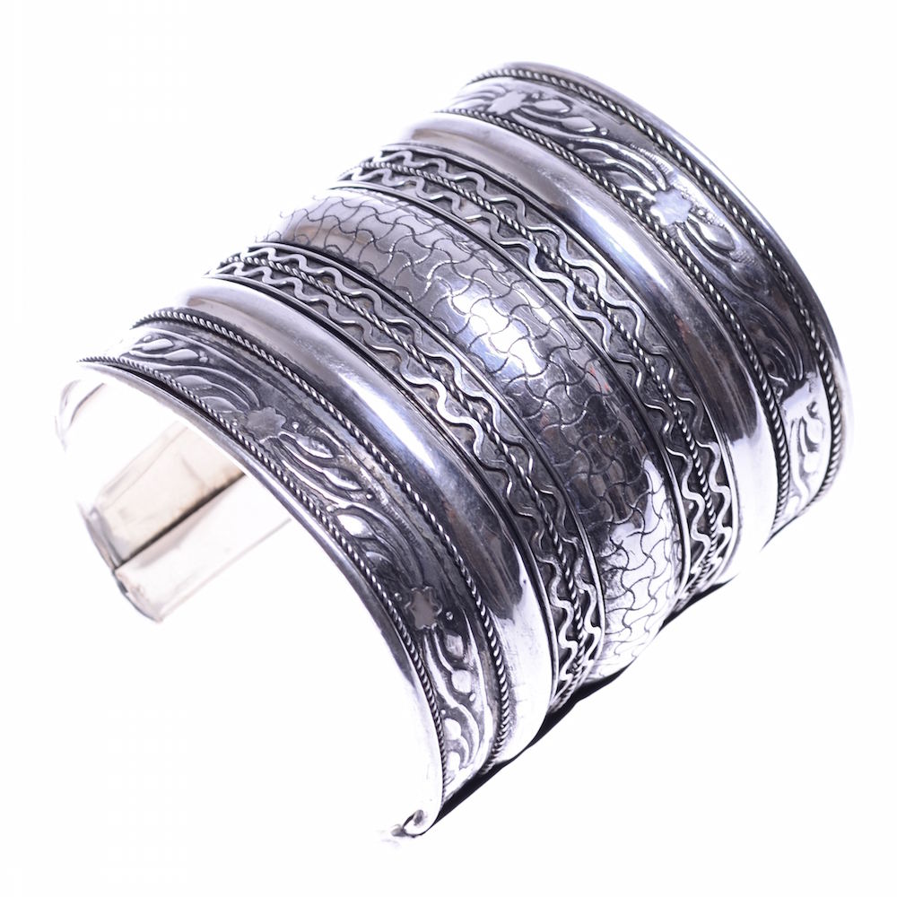 Breiter indischer Armreifen Modeschmuck