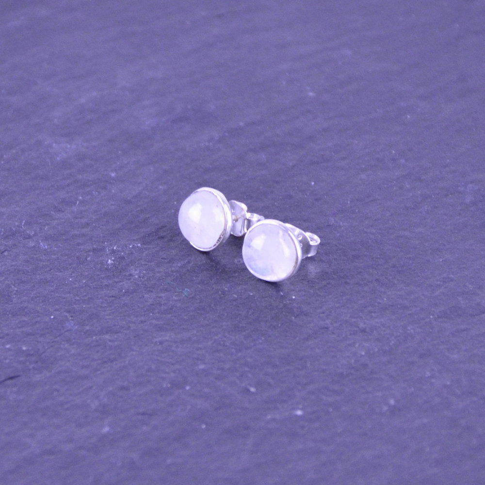 Mondstein Silber Ohrstecker, rund - Talisman Silberschmuck