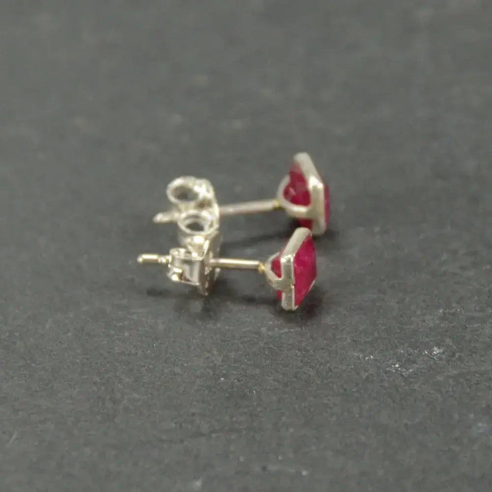 Rubin Ohrstecker Silber - Talisman Silberschmuck